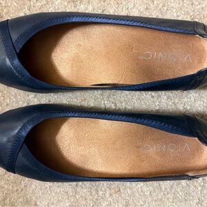 Vionic Women's Dark Blue Flats
